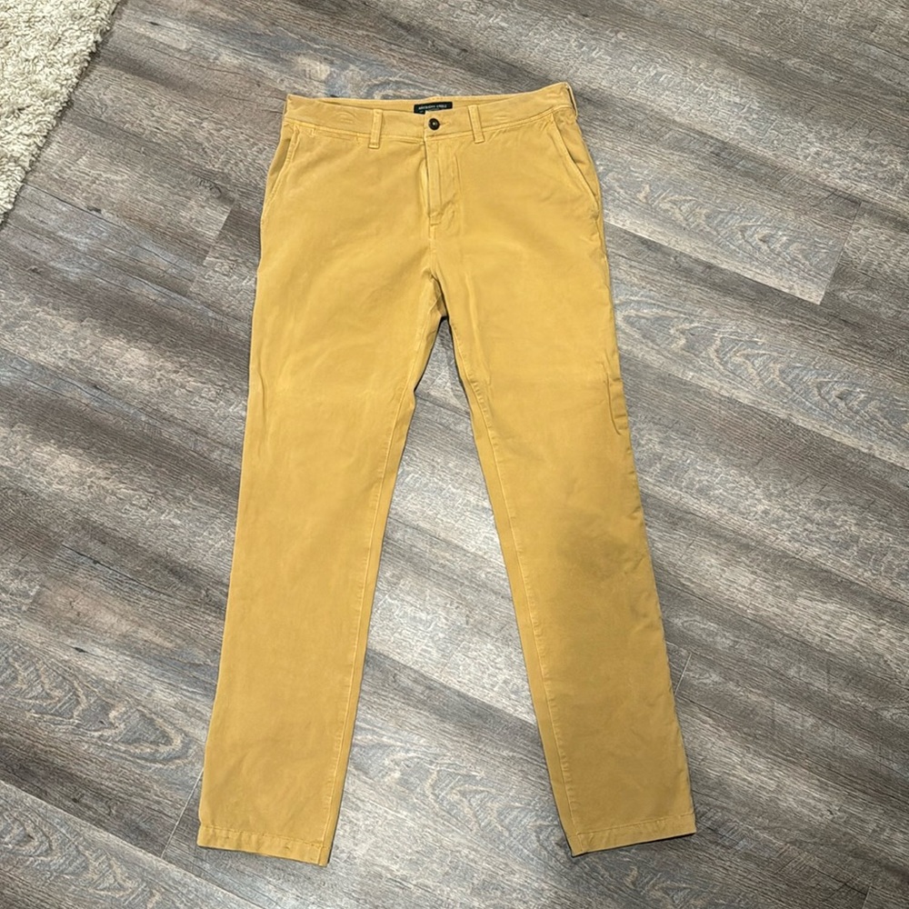 AMERICAN EAGLE KHAKIS MEN’S PANTS 34x34 *SLIM*.      360 EXTREME FLEX